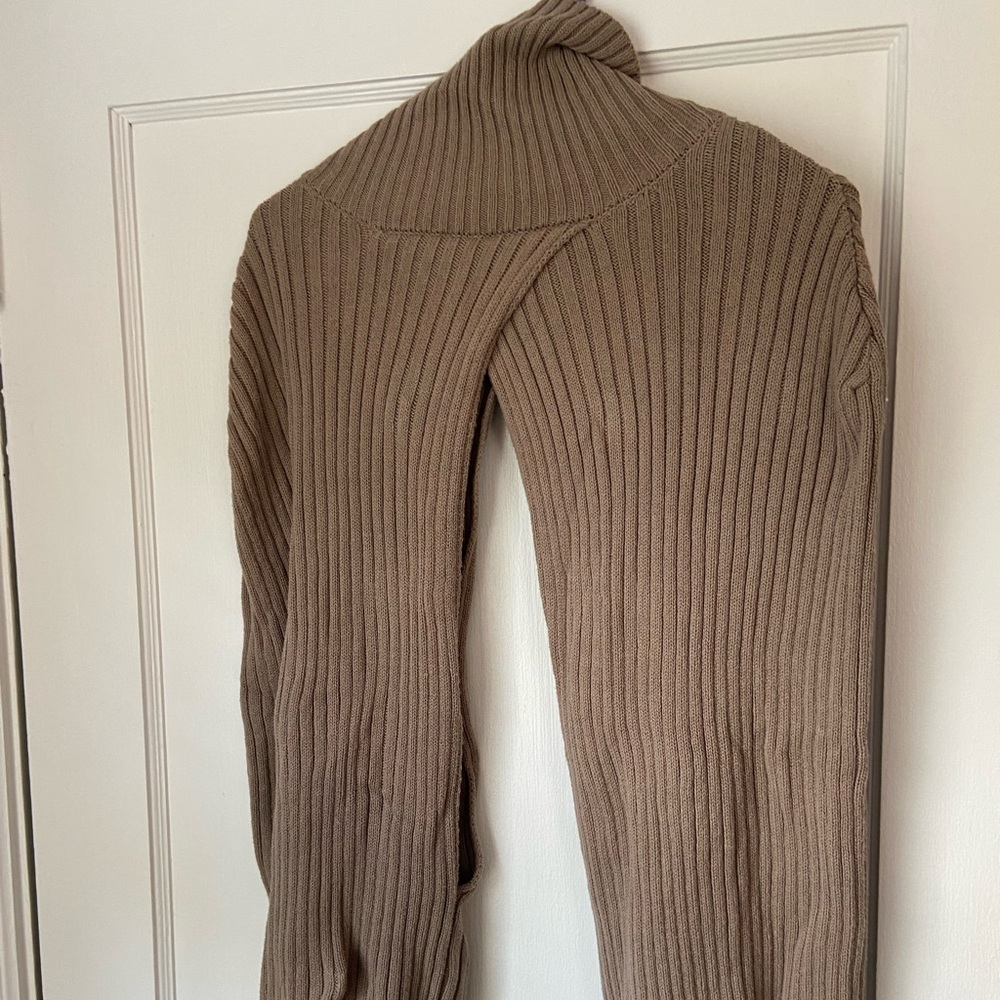 Sweater shawl